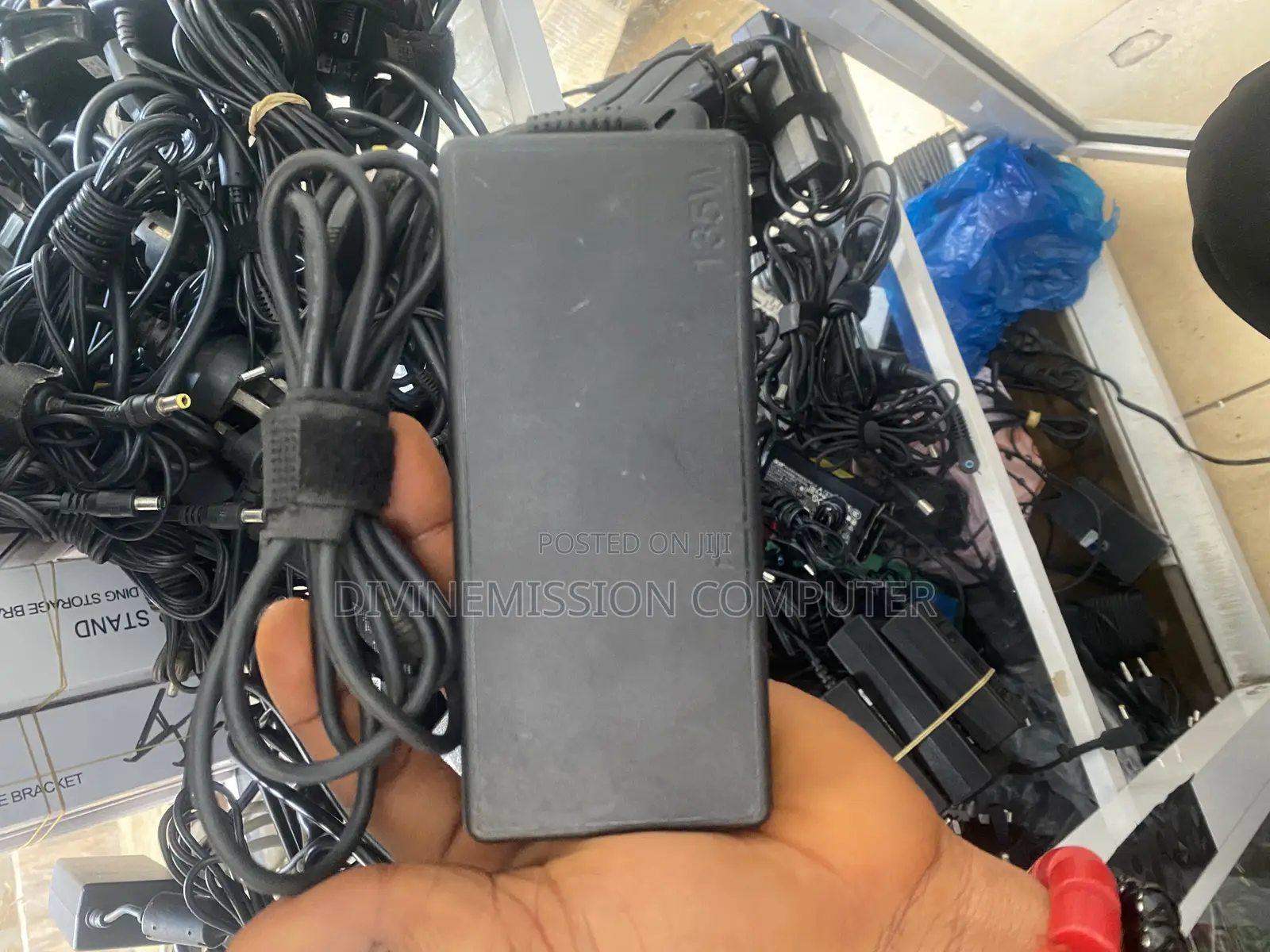 Lenovo Usb 20v-6.75a / 135w / UK USED Adapter/Charger