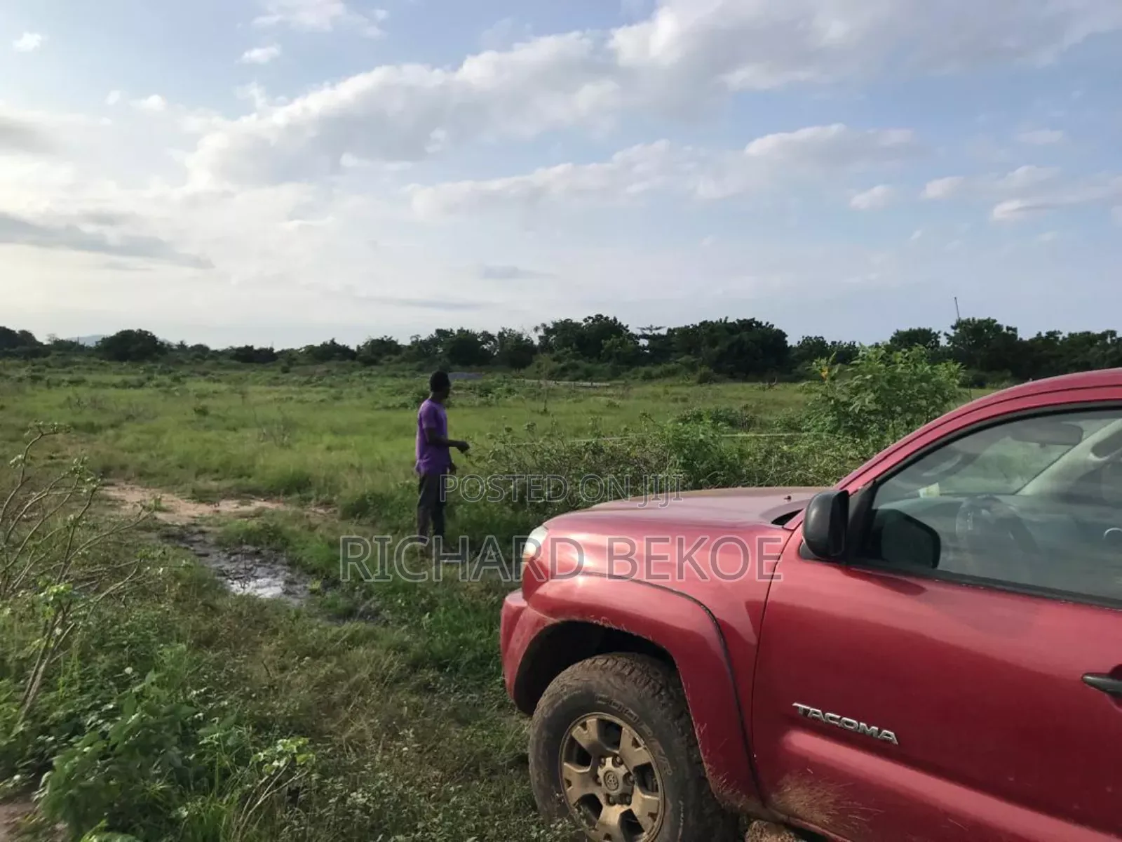 Serviceable Plot for Sale