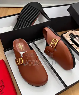 Valentino Garavani Men’S Leather Half Shoe