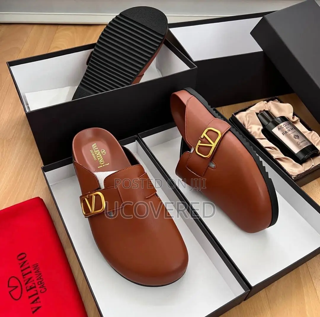 Valentino Garavani Men’S Leather Half Shoe
