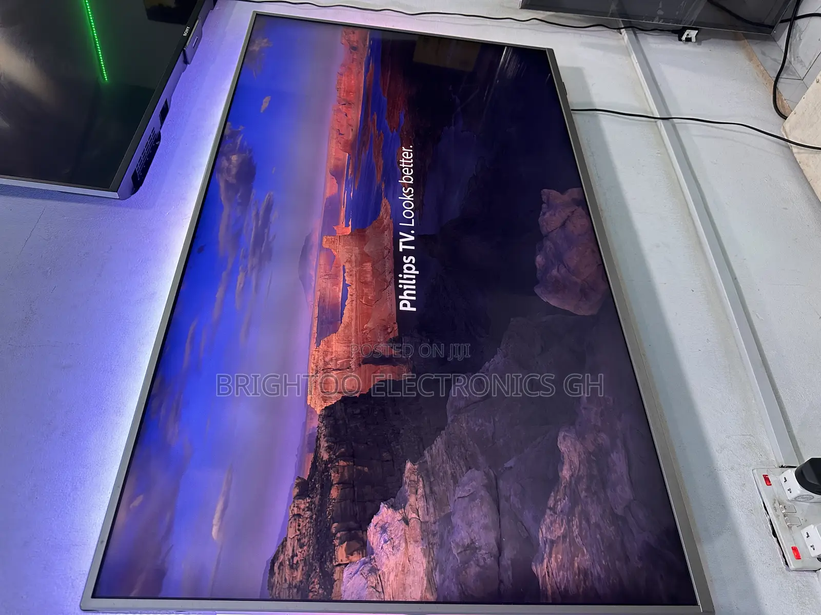 55inches Full Digital Satellite Uhd Led Phillips Tv