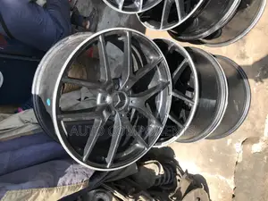 Mercedes Benz Alloy Rim Nineteen (19)