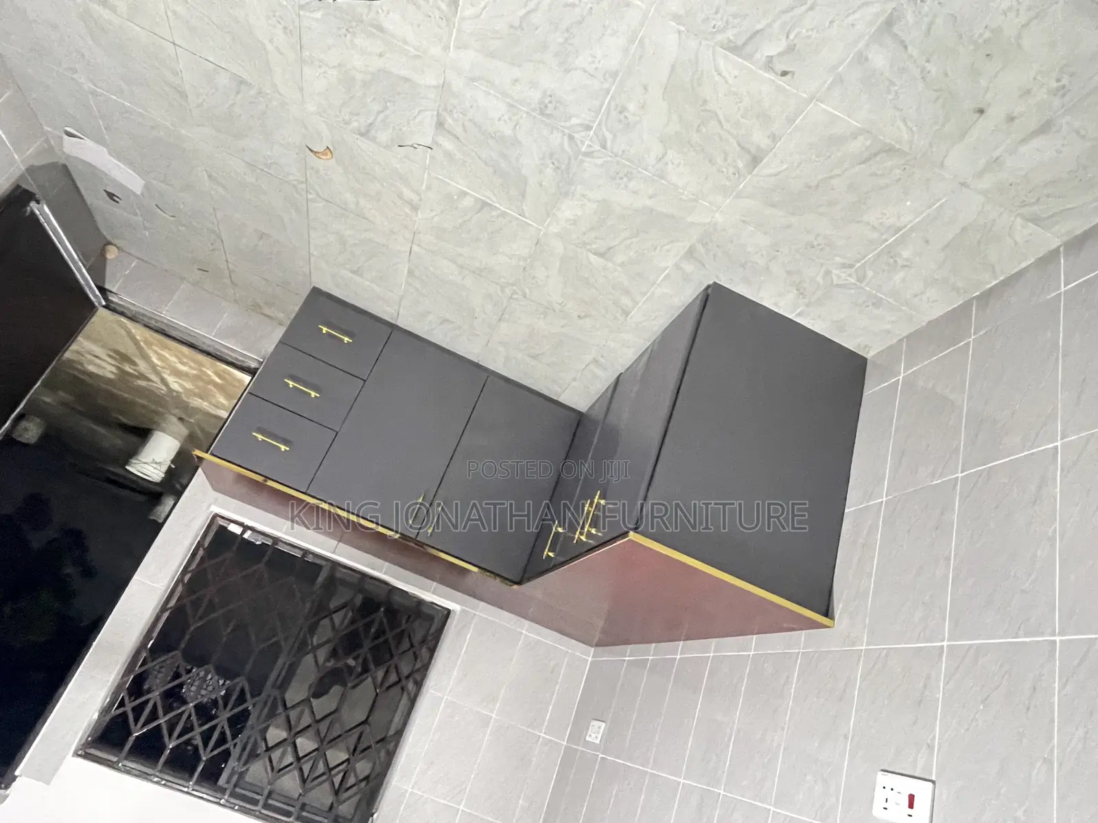 Kitchen Cabinets From King, Jonathan, Furniture and Door