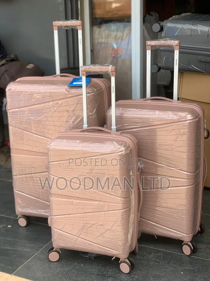 3 Set Traveling Bag/ Luggage Bags