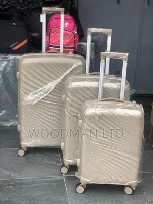 3 Set Traveling Bag/ Luggage Bags
