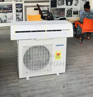 Split Type Samsung 1.5hp Air Conditioner(White)R410.