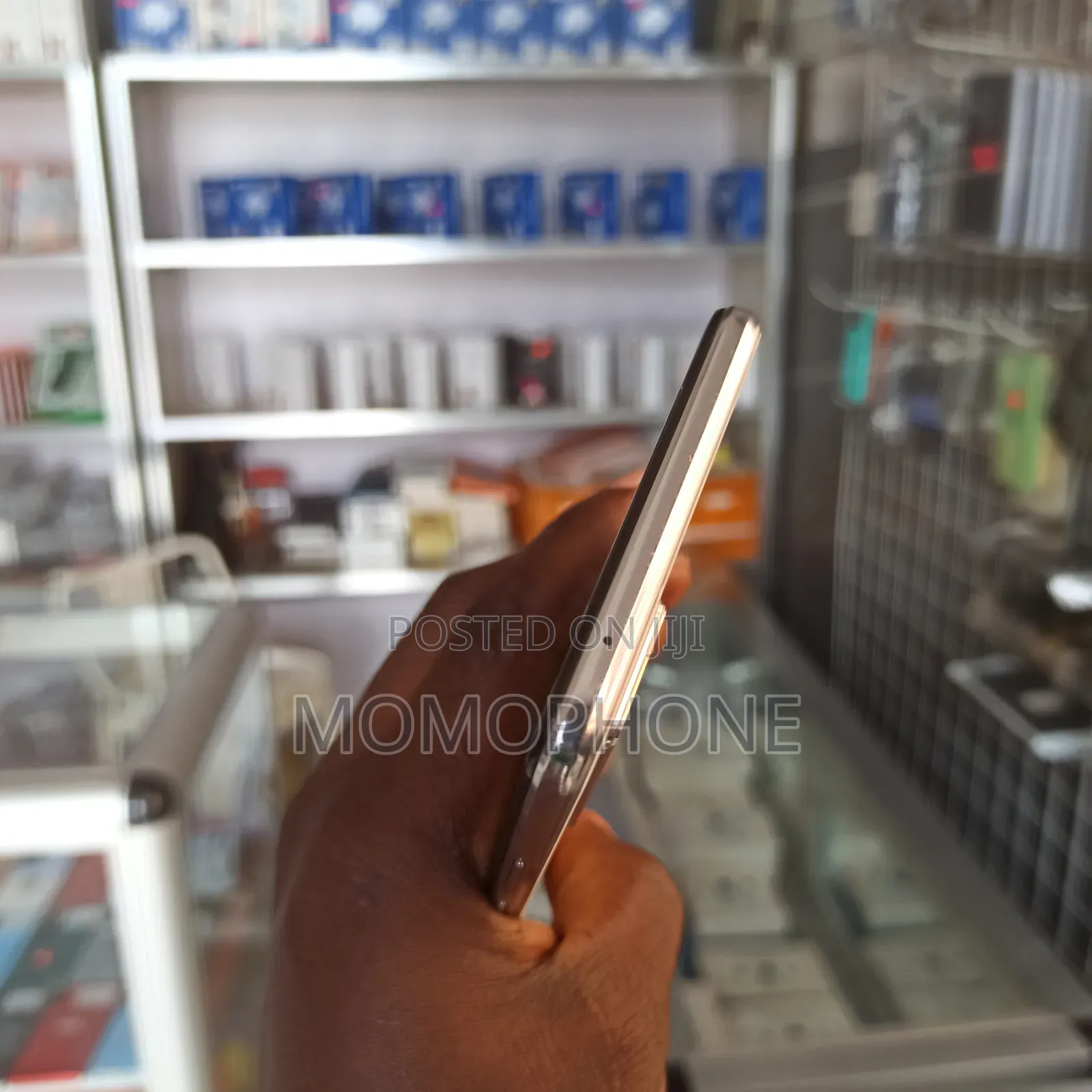 Vivo S16 256 GB White