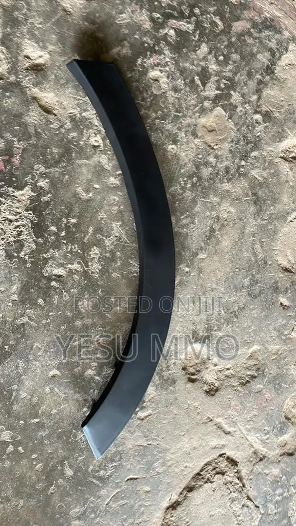 2017 Honda CR-V Back Bumper Trim