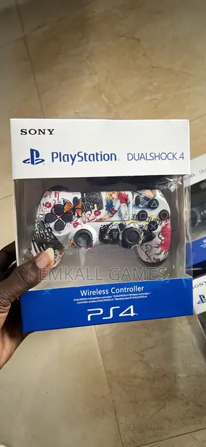 Playstation 4 Controllers