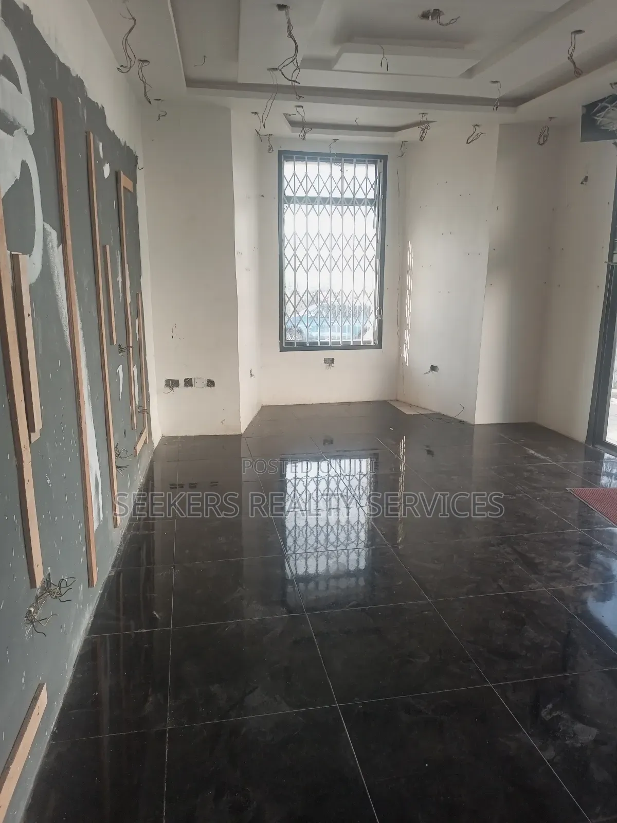 Shop for Rent at Osu Around Francis Hotel