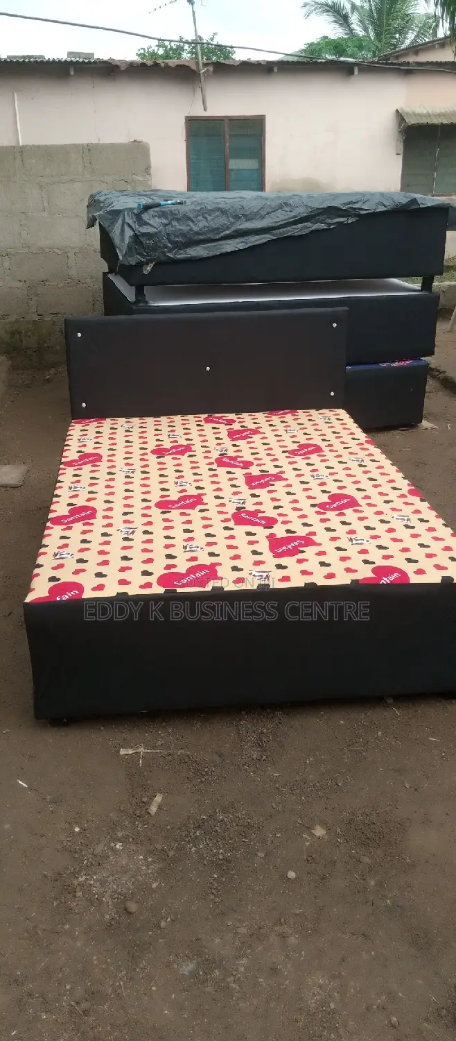 Inbuilt Bed
