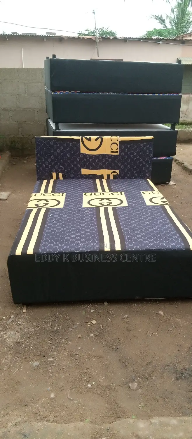 Inbuilt Bed