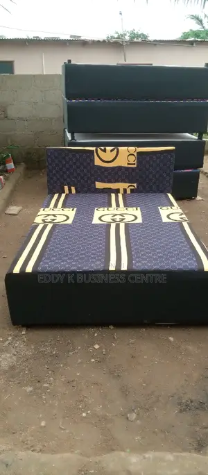 Inbuilt Bed