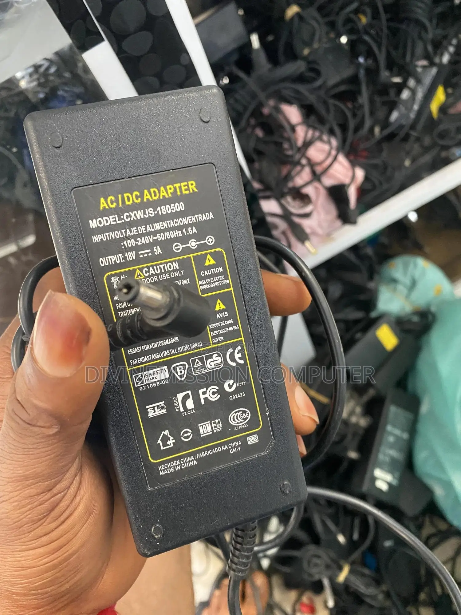 Adapter 18v—5A Original Adapter