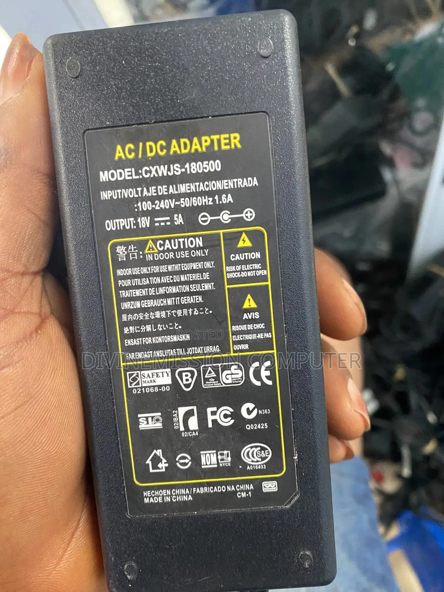 Adapter 18v—5A Original Adapter