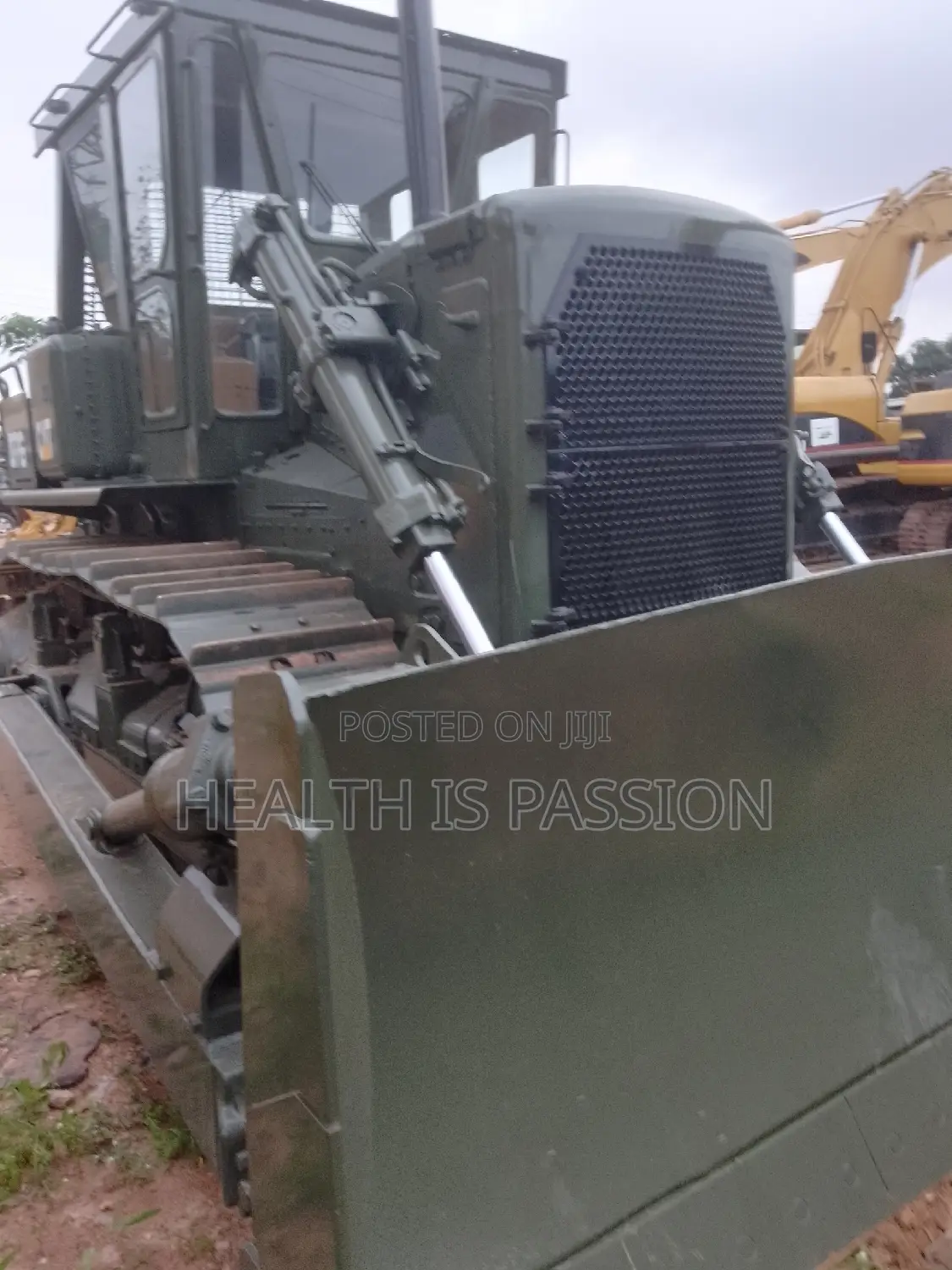 Almost New Dozer CAT D7G , Full Air-Condition for Sale Only