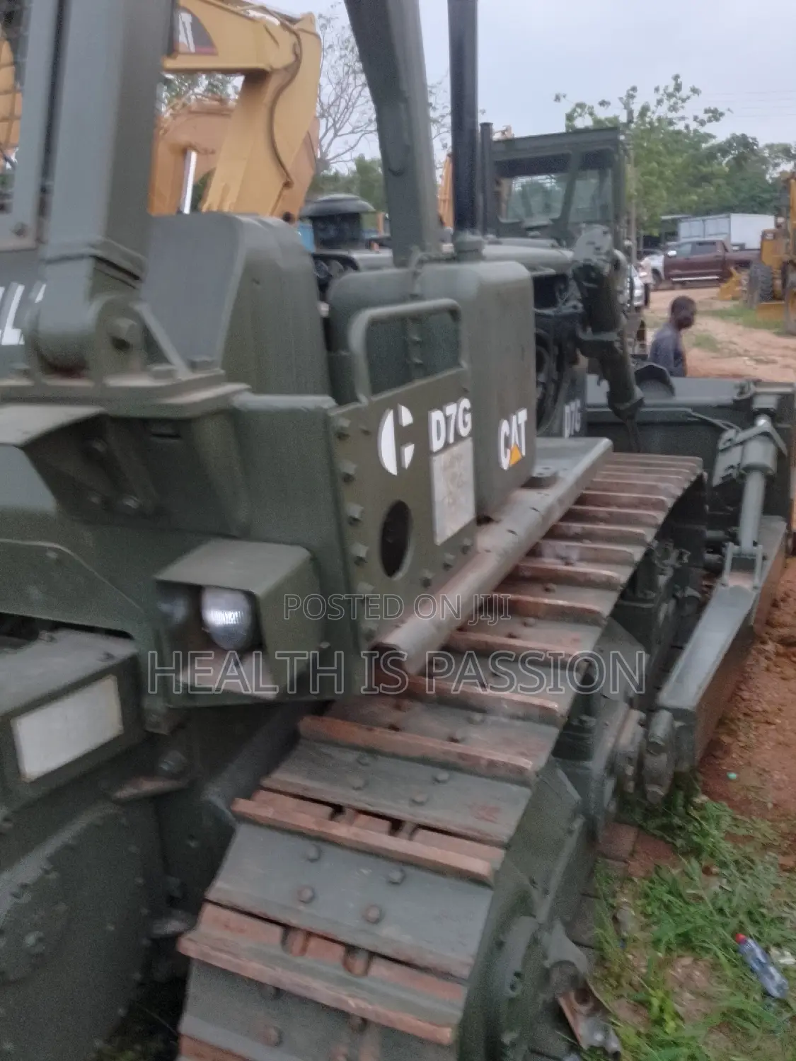 Almost New Dozer CAT D7G , Full Air-Condition for Sale Only
