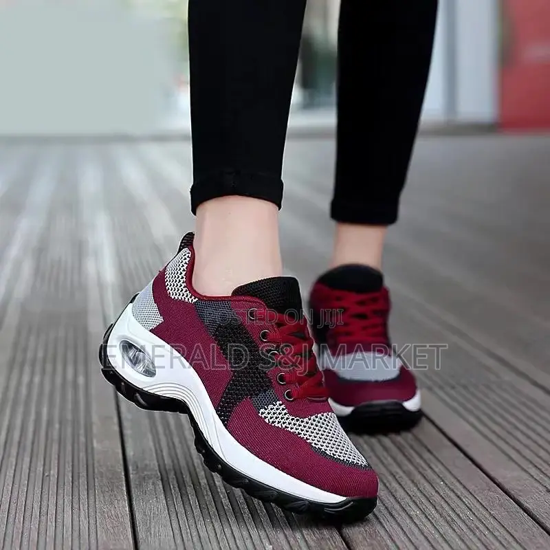 Unisex Kick