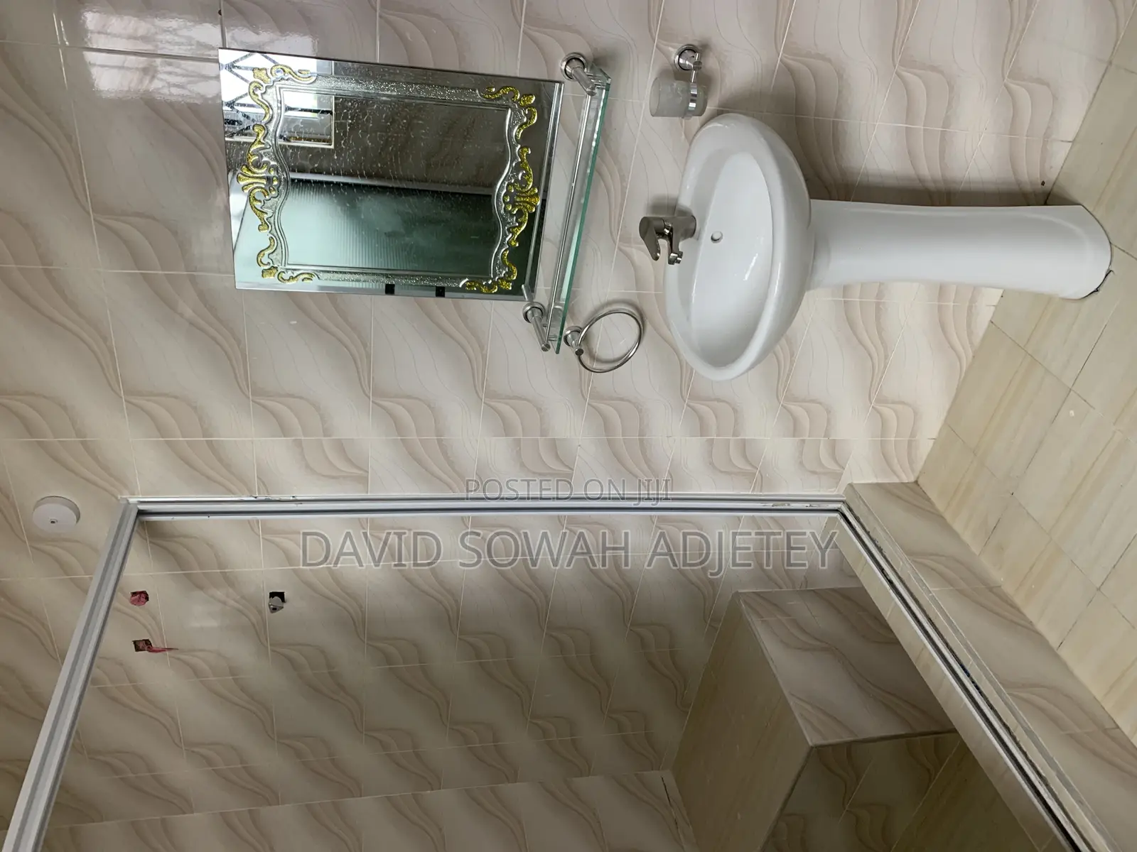 2bdrm Apartment in Lower East Airport, Teshie for rent