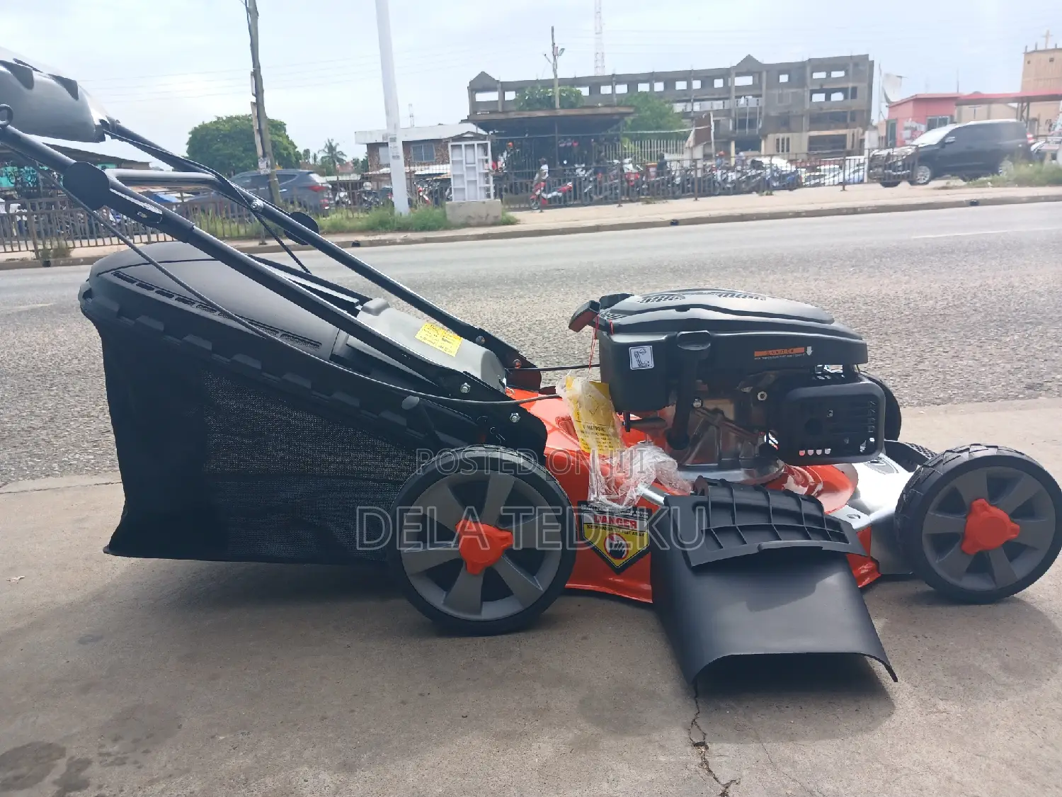 6.9hp C J Lawn Mower 166cc,/ at Caprice Bus Stop