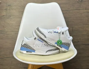 Air Jordan Sneakers Size 38 to 46 Original Neatly Package