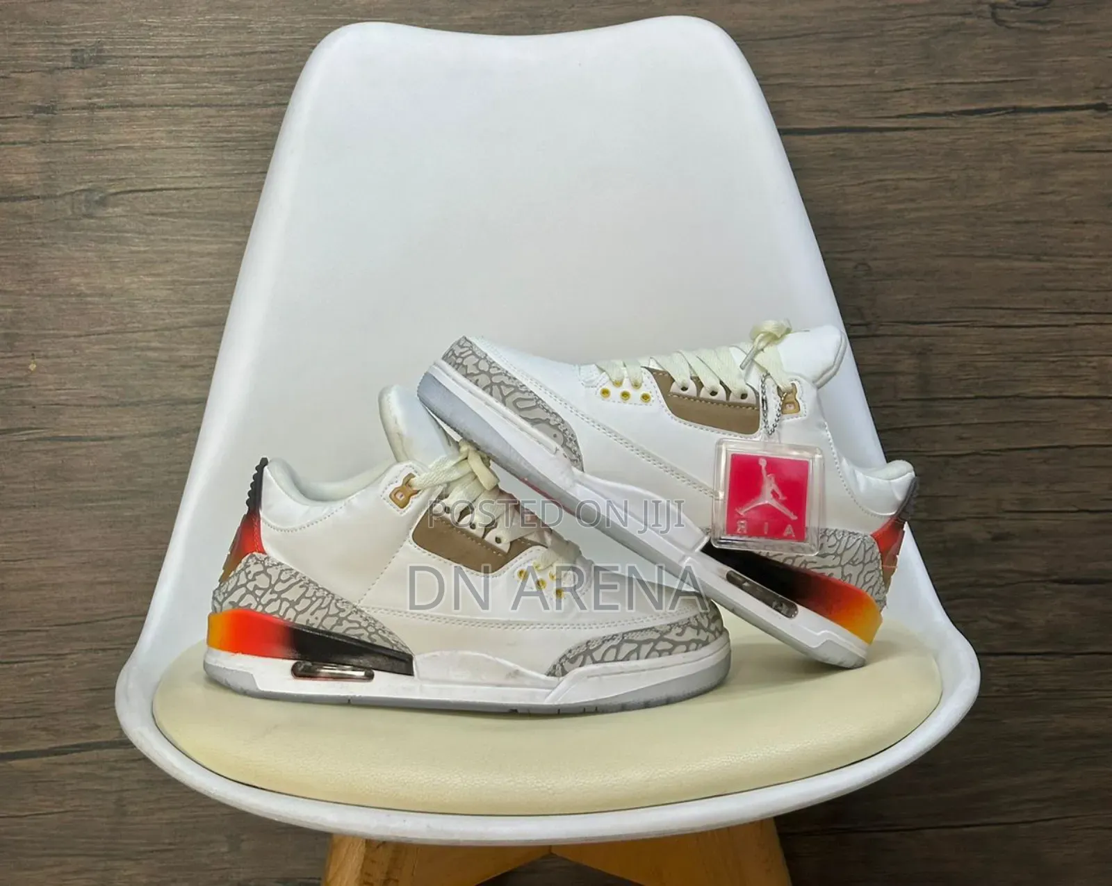 Air Jordan Sneakers Size 38 to 46 Original Neatly Package