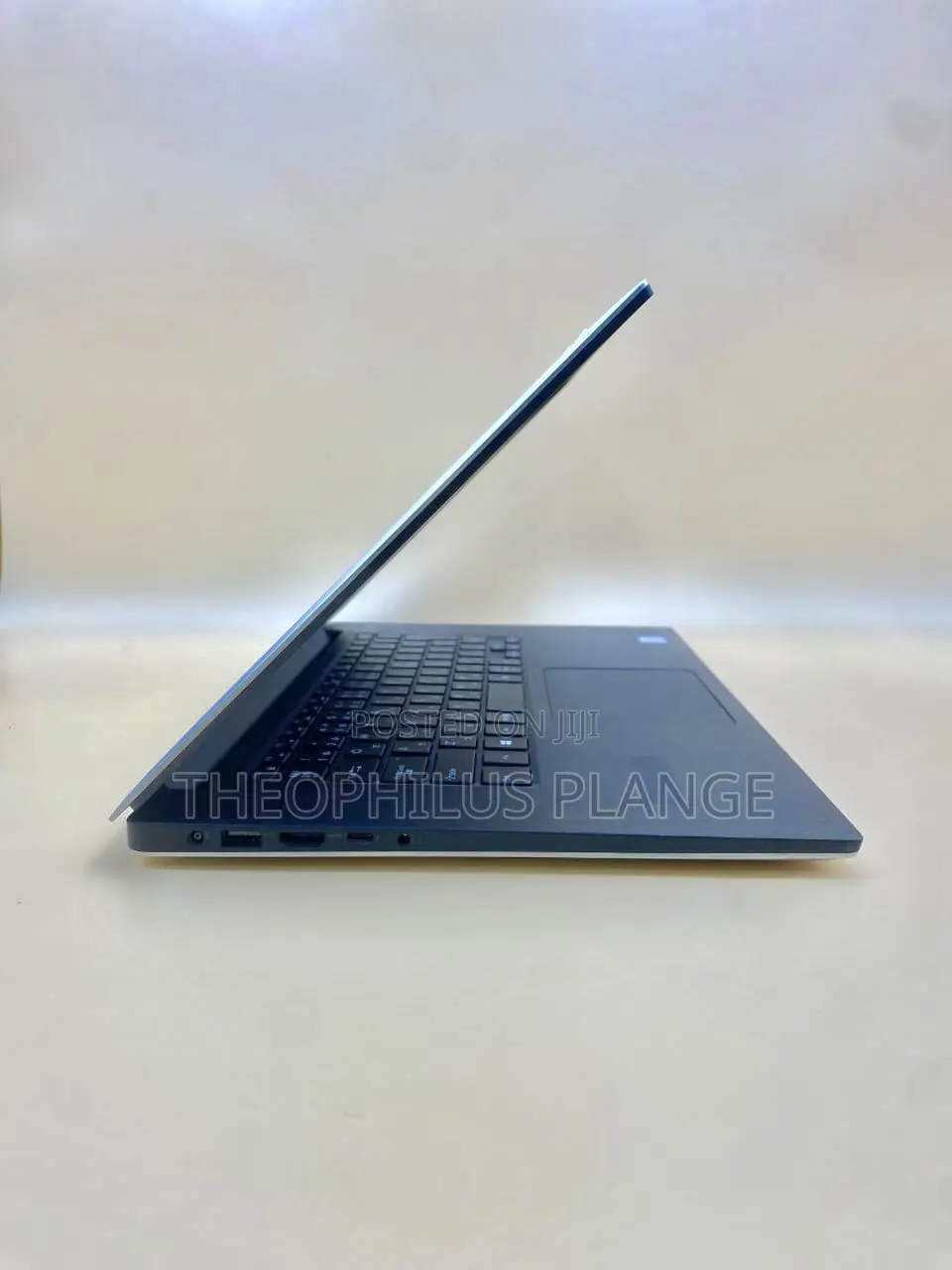 New Laptop Dell Precision 5530 8GB Intel Core I7 SSD 256GB