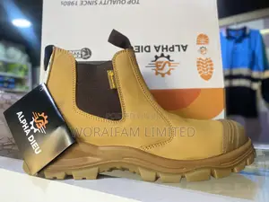 Apha Dieu Boot