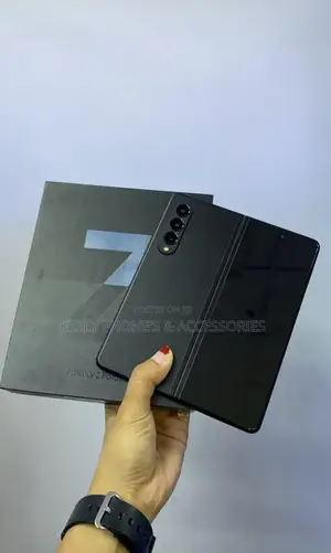 New Samsung Galaxy Z Fold3 5G 512 GB Black