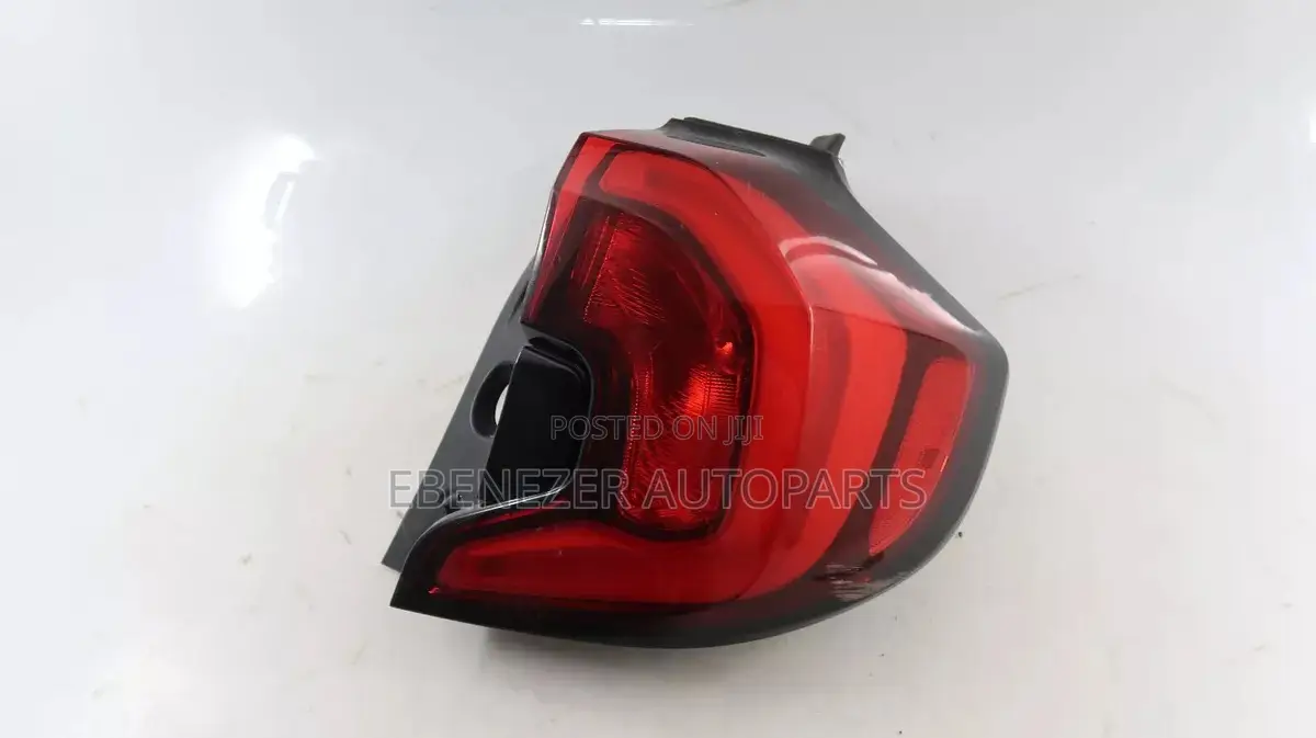 GMC Terrain 2018,2019,2020 Taillight