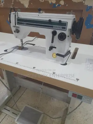 Brandnew Embroidery/ Zigzag Sewing Machine