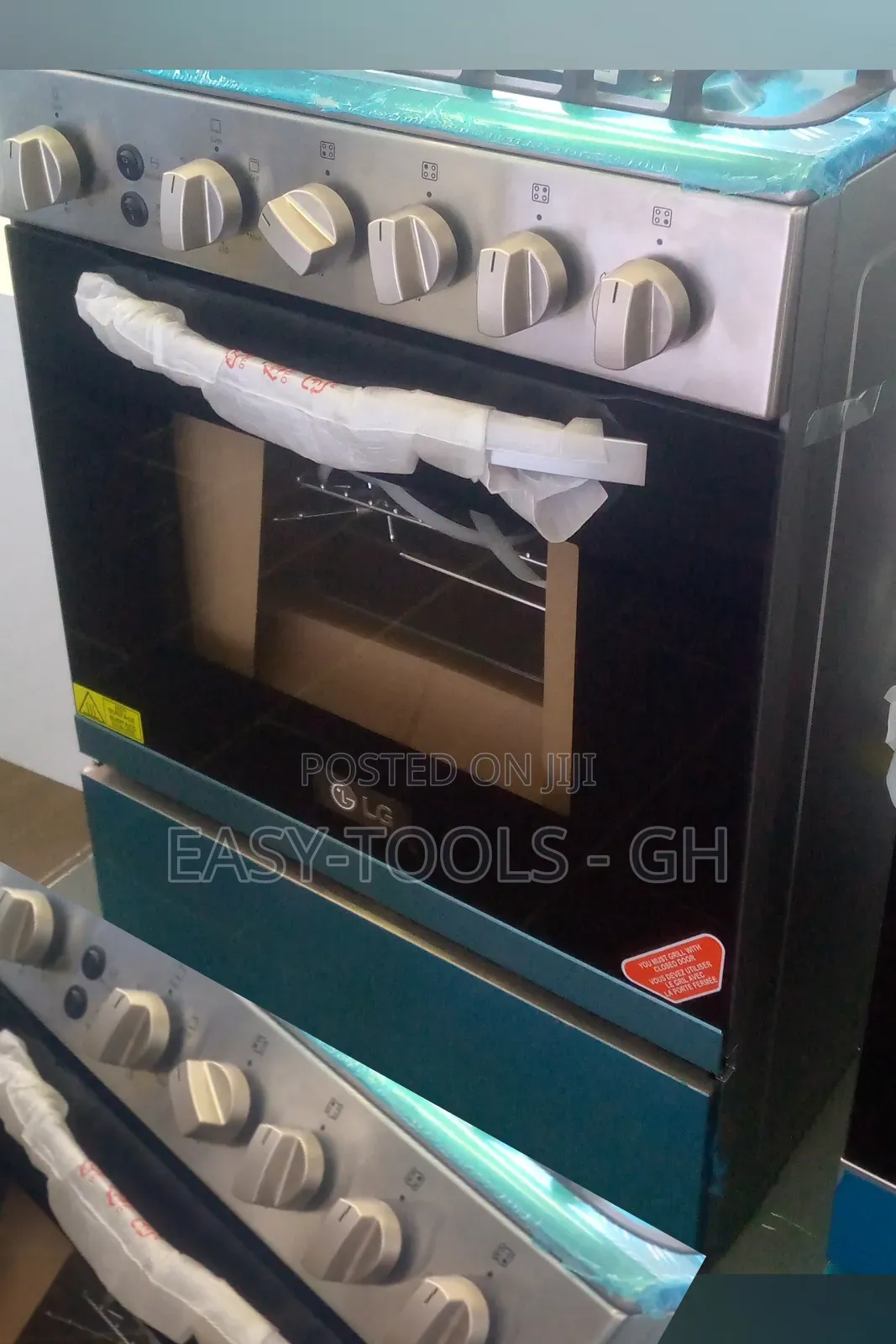 LG _ Gas 4 BURNERS and OVEN