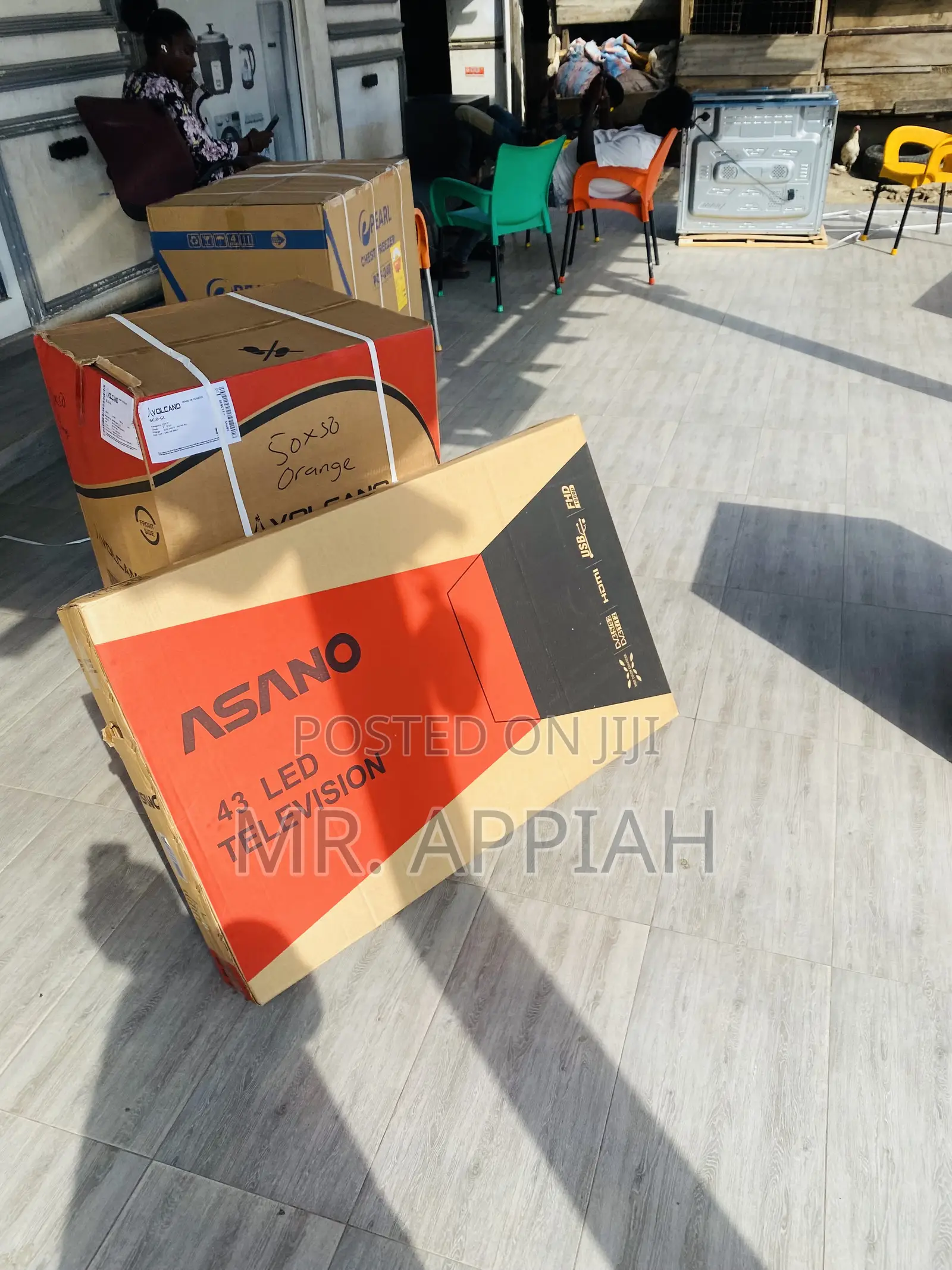 Quality Asano 43 Inch Smart Digital Satellite Television.