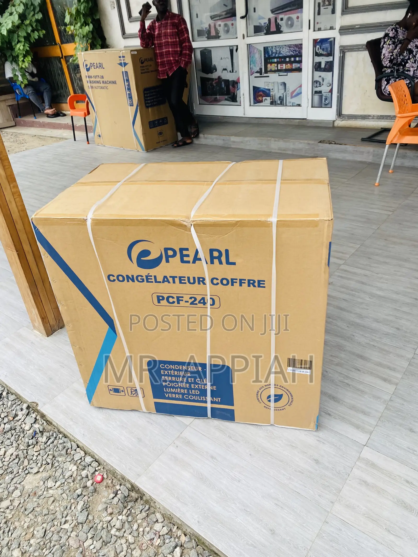Authentic Pearl 200L Single Door Electric Freezer(PCF-240)