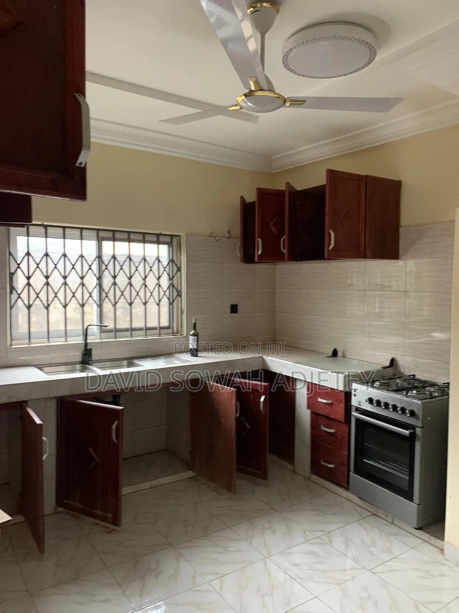 2bdrm Apartment in Lower East Airport, Teshie for rent