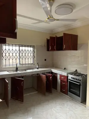 2bdrm Apartment in Lower East Airport, Teshie for rent