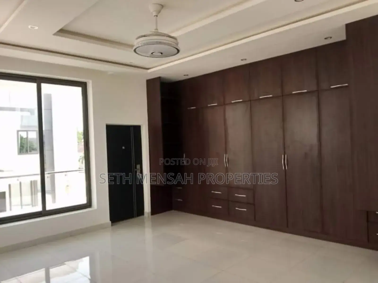 4bdrm House in East Legon for sale