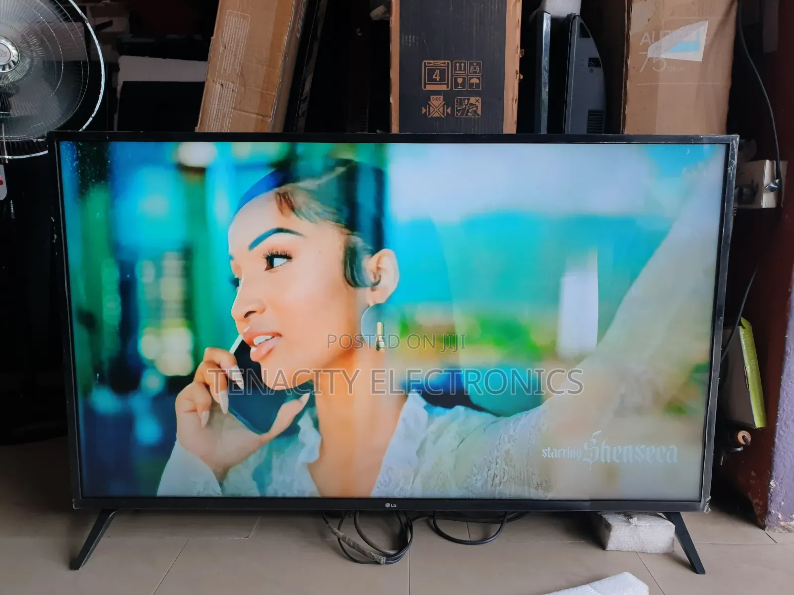 2022/50"Lg Uhd HDR Smart Satellite Tv