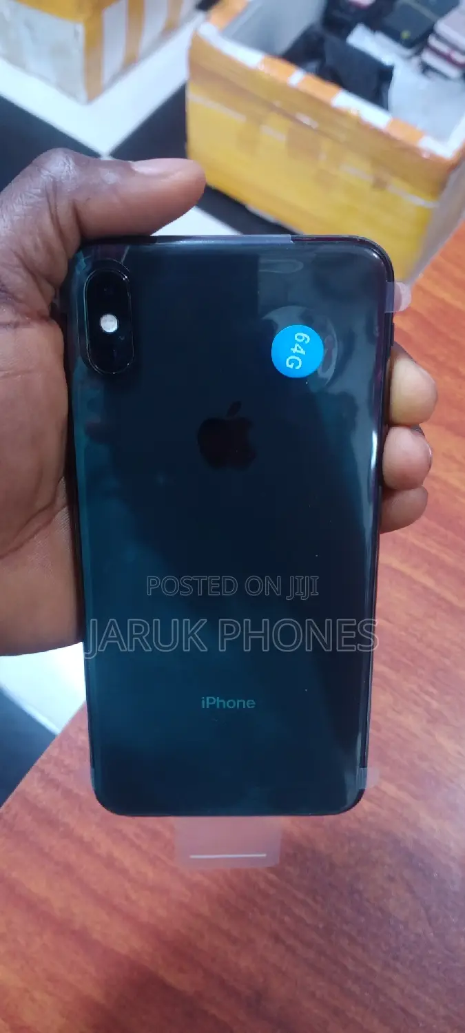 Apple iPhone XS Max 64 GB Black