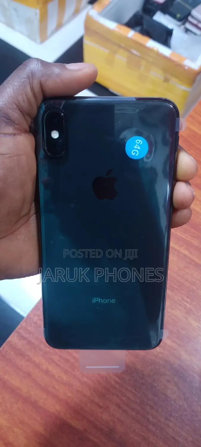 Apple iPhone XS Max 64 GB Black