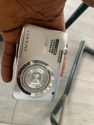 High Quality Nikon Coolpix A100 Digital Camera.