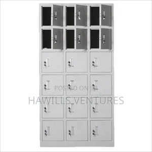 18 Doors Metal Cabinet