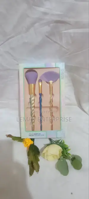 Quality Makeup Brush Italian Collections
