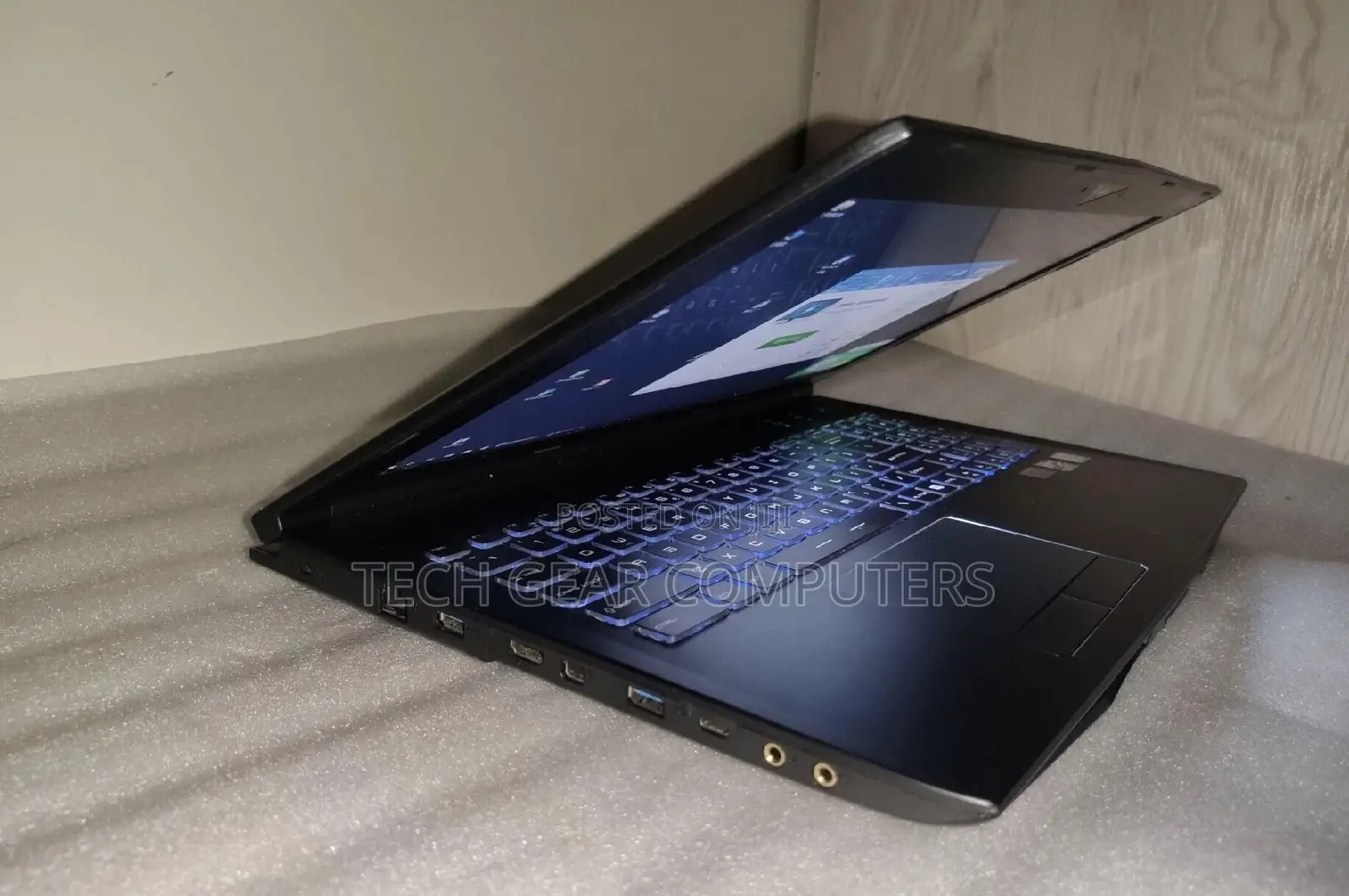 Laptop 16GB Intel Core i7 SSD 512GB