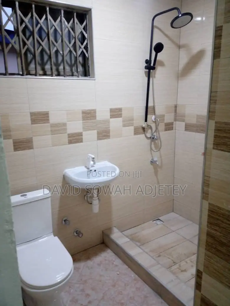 2bdrm Apartment in Anglican, Teshie for rent