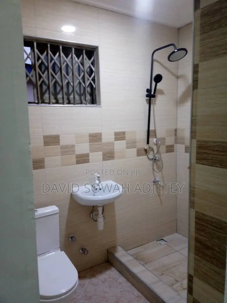 2bdrm Apartment in Anglican, Teshie for rent