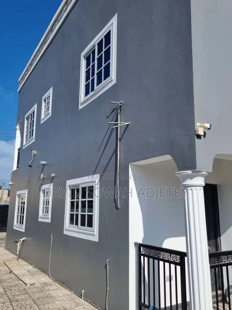 3bdrm House in Bushroad, Teshie for rent