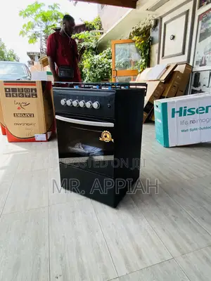 Oven and Grill Volcano 50x50 4 Gas Cooker(Black).