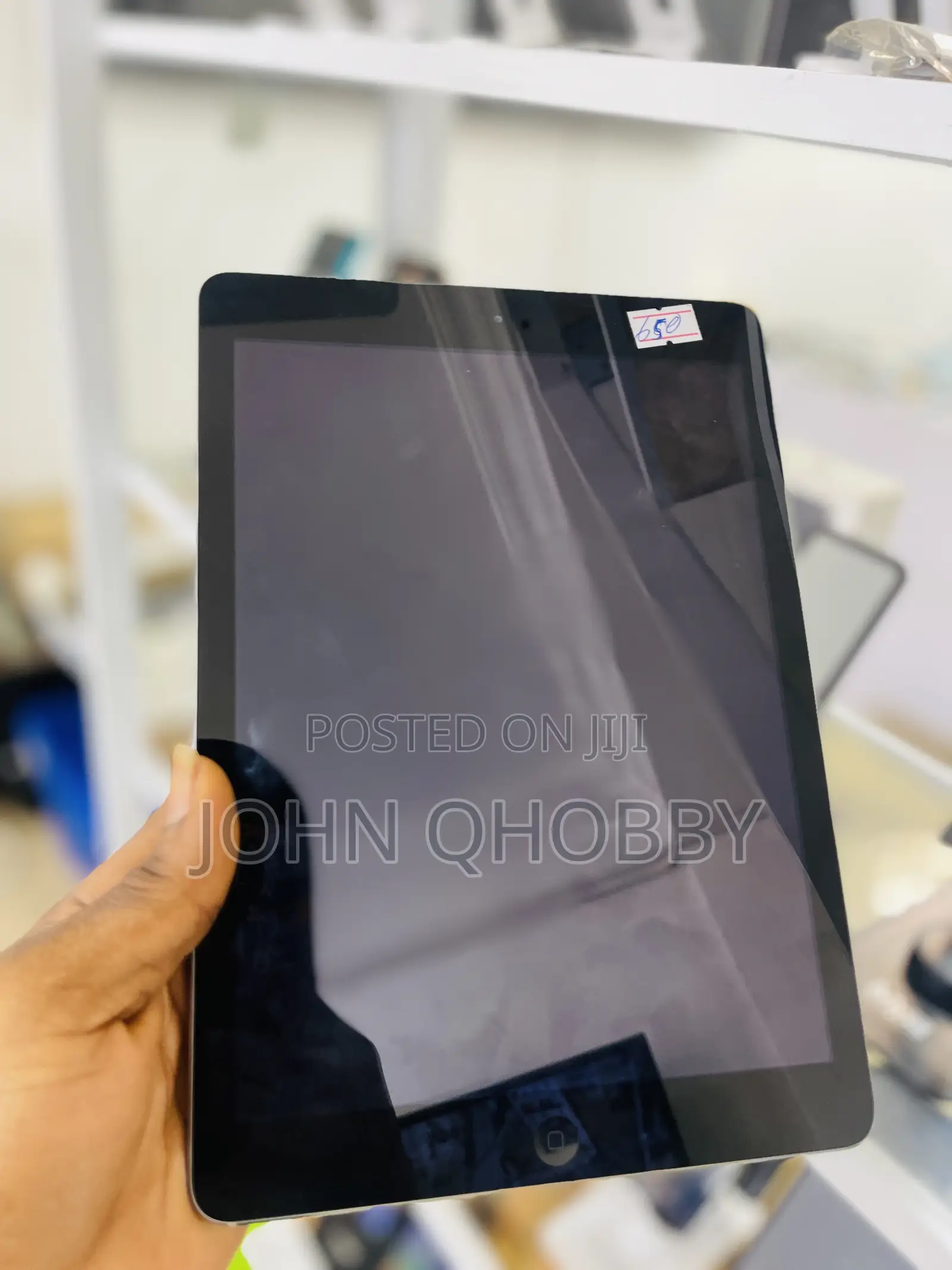 Apple iPad Air 16 GB Gray