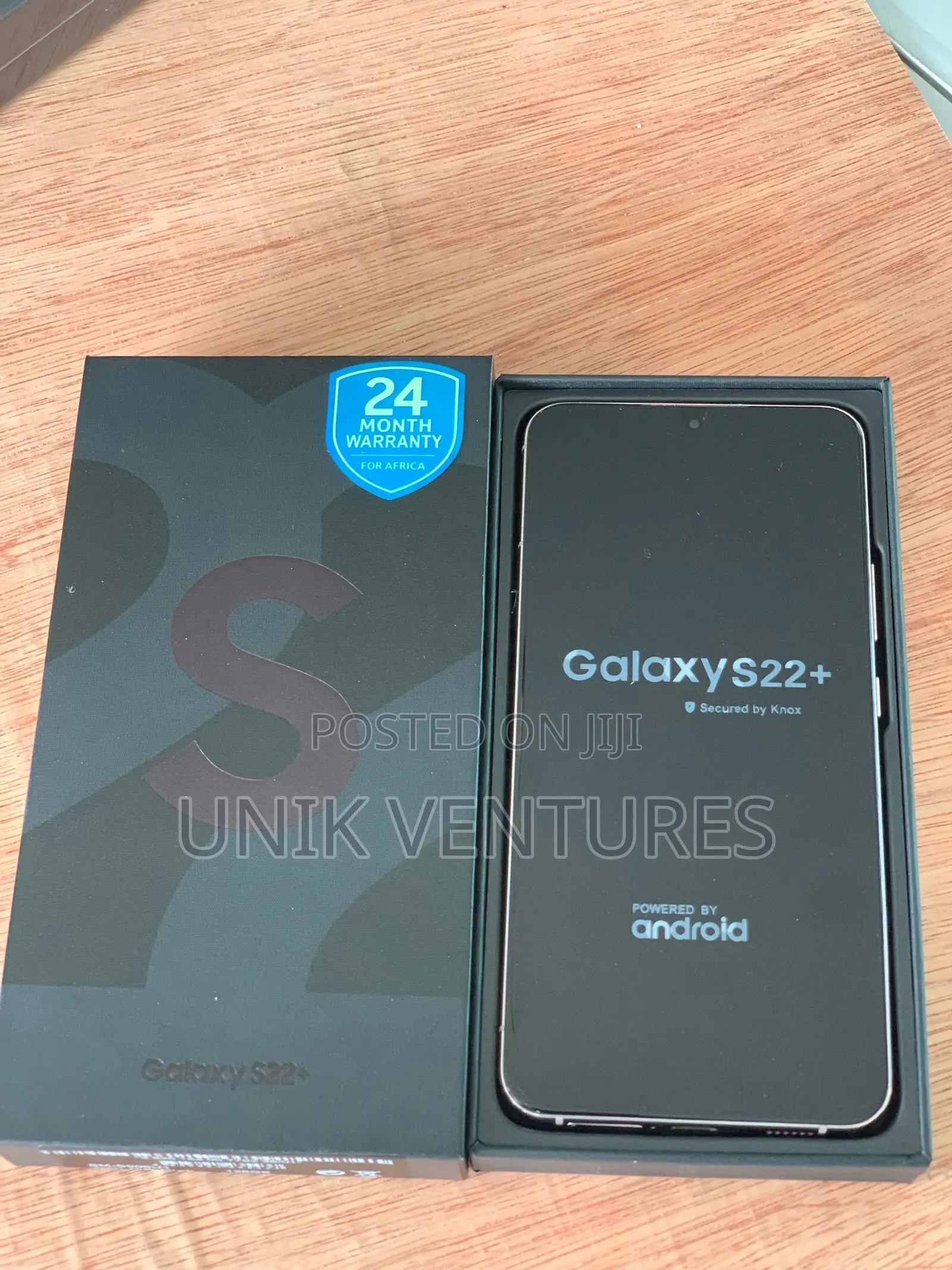 New Samsung Galaxy S22+ 5G 128 GB Gold